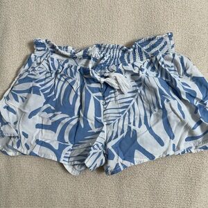 Blue Leaf Print Women Shorts